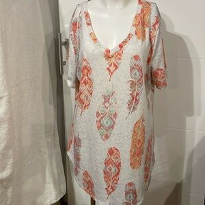 LuLuRoe Women’s V neck Feather Pattern Tunic Top, LONG, orange & blue. Sz L